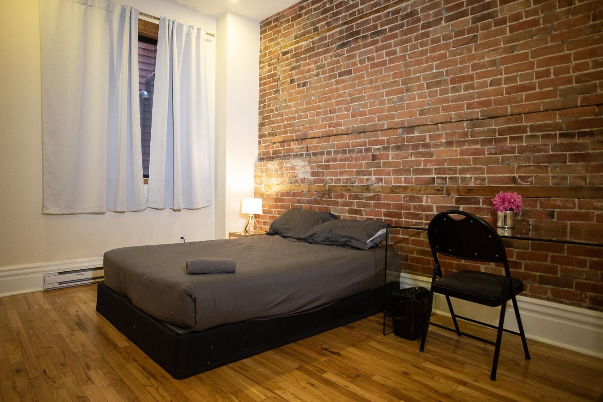 Spacious Downtown Montreal Apartment, 4Br-2Ba,Free Wifi 외부 사진