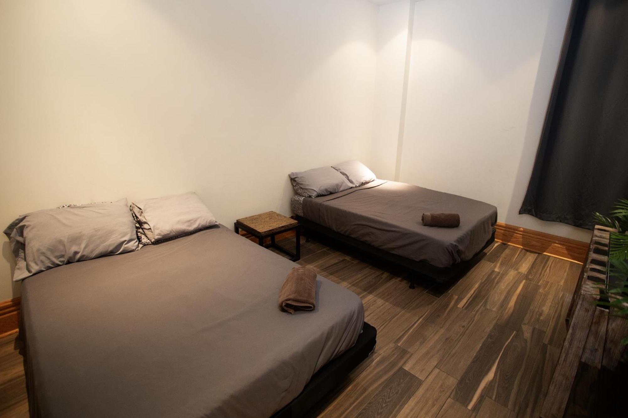 Spacious Downtown Montreal Apartment, 4Br-2Ba,Free Wifi 외부 사진