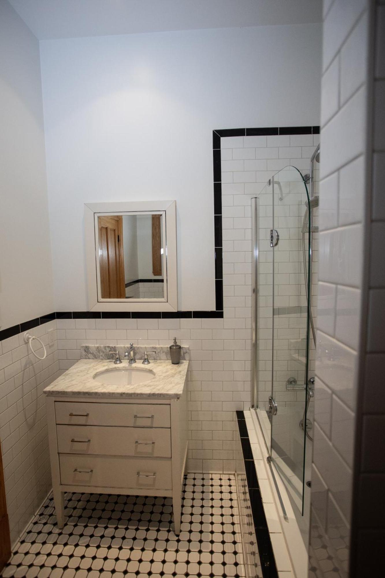 Spacious Downtown Montreal Apartment, 4Br-2Ba,Free Wifi 외부 사진